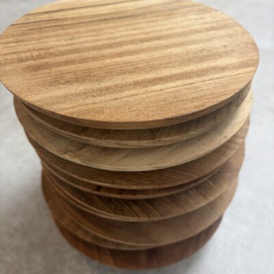 Tallerken i teak